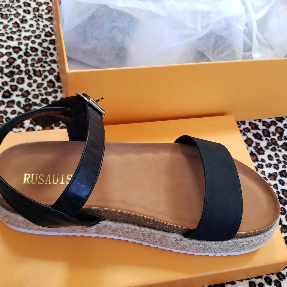 Womens sandals